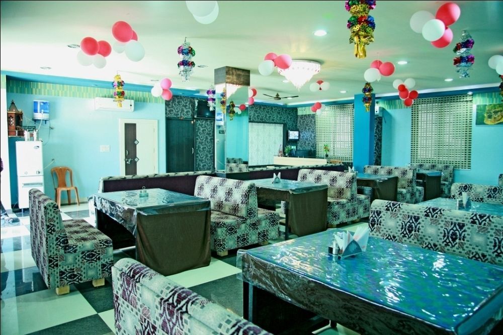 אג'מר Oyo 2061 Hotel New Holiday Inn מראה חיצוני תמונה