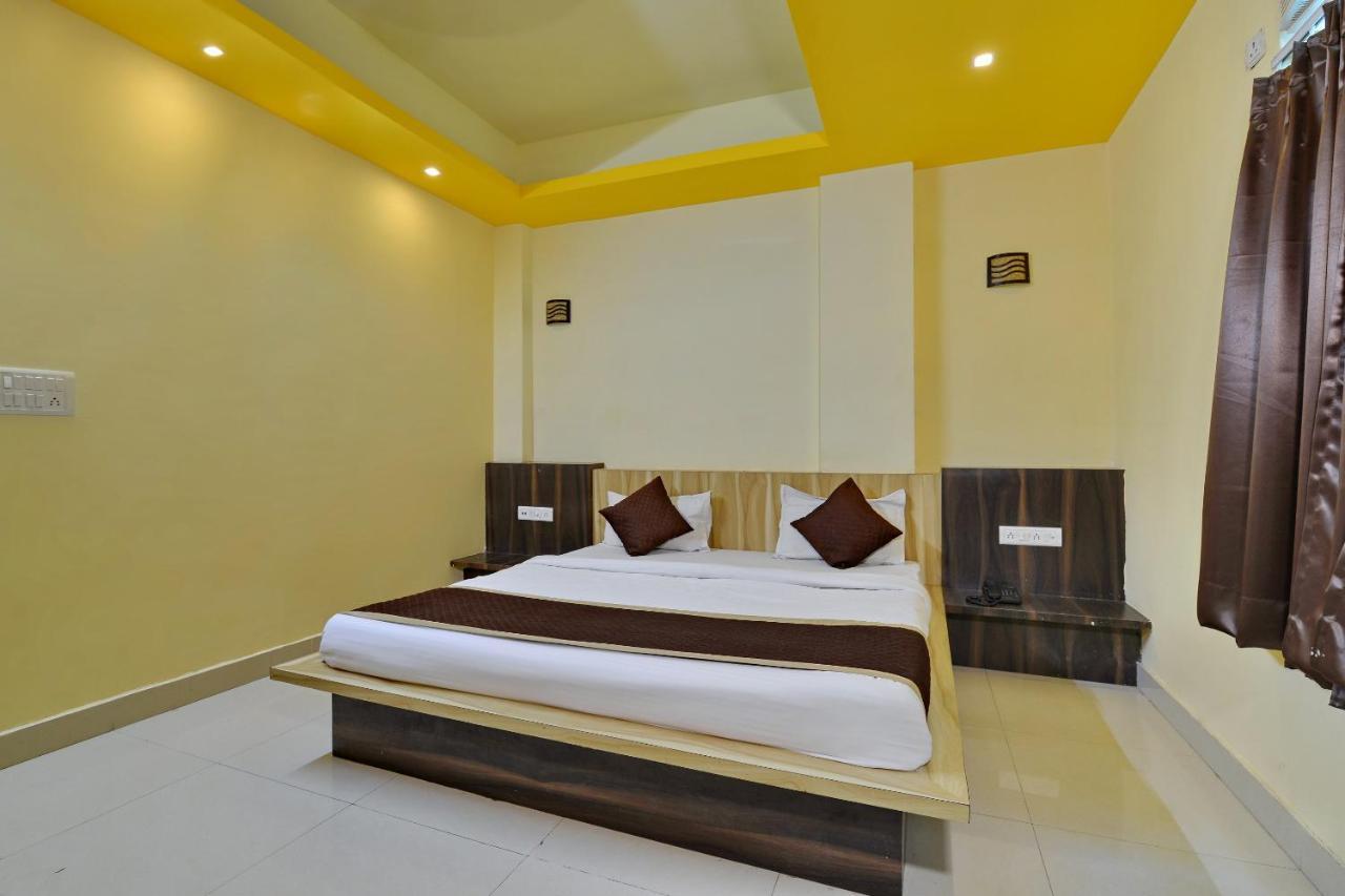 אג'מר Oyo 2061 Hotel New Holiday Inn מראה חיצוני תמונה