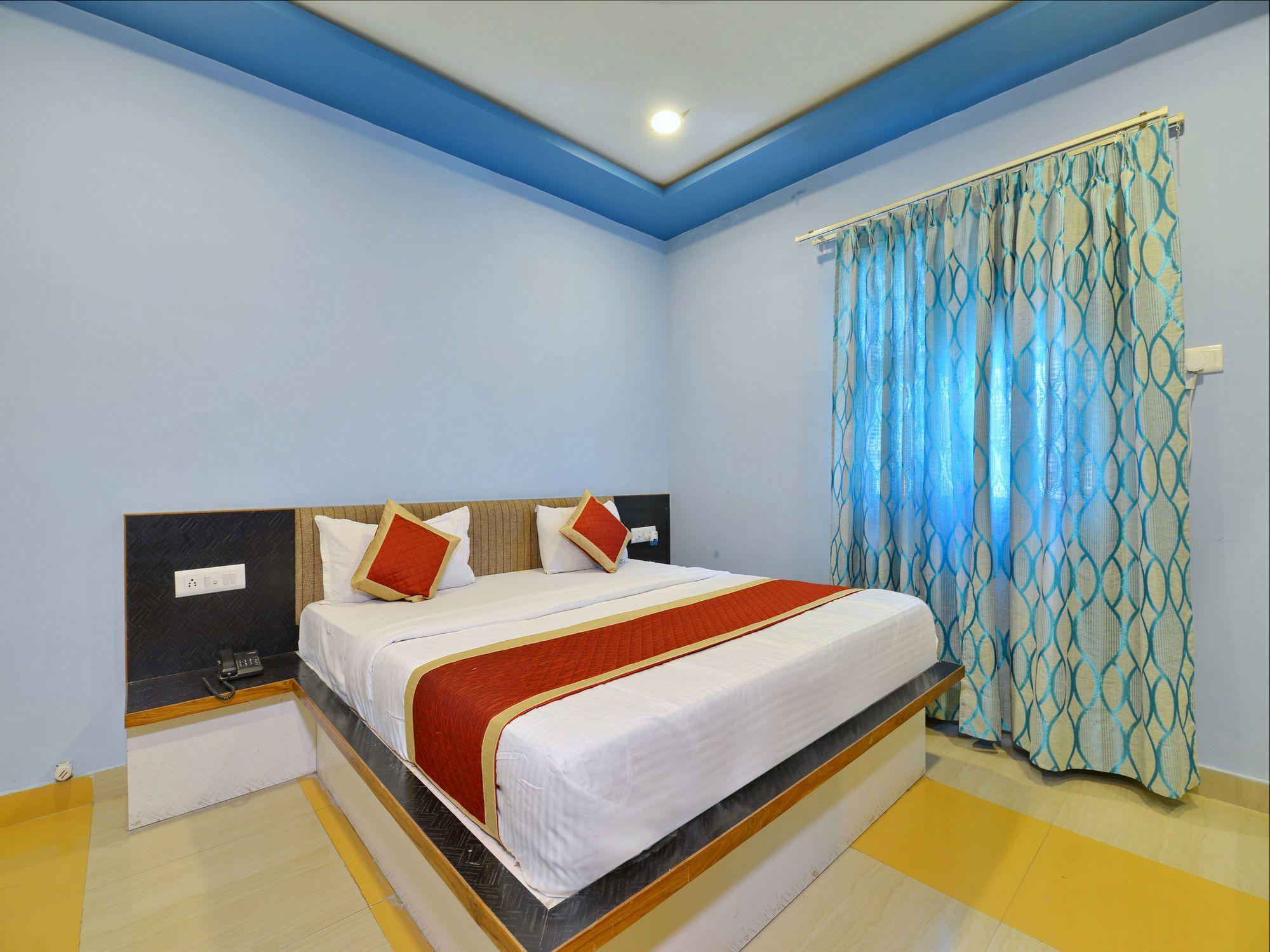 אג'מר Oyo 2061 Hotel New Holiday Inn מראה חיצוני תמונה